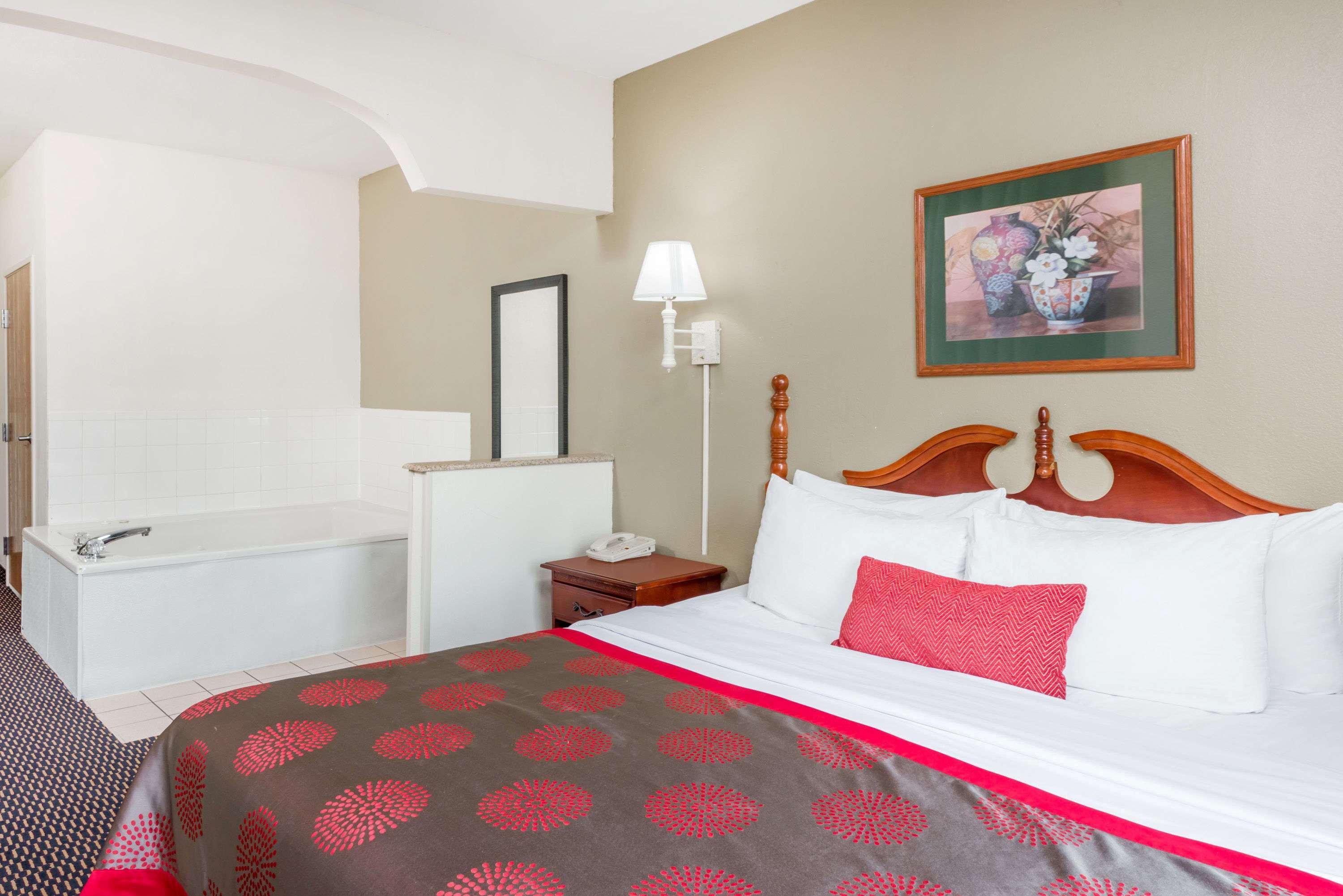 Ramada By Wyndham Columbia Hotel Ngoại thất bức ảnh
