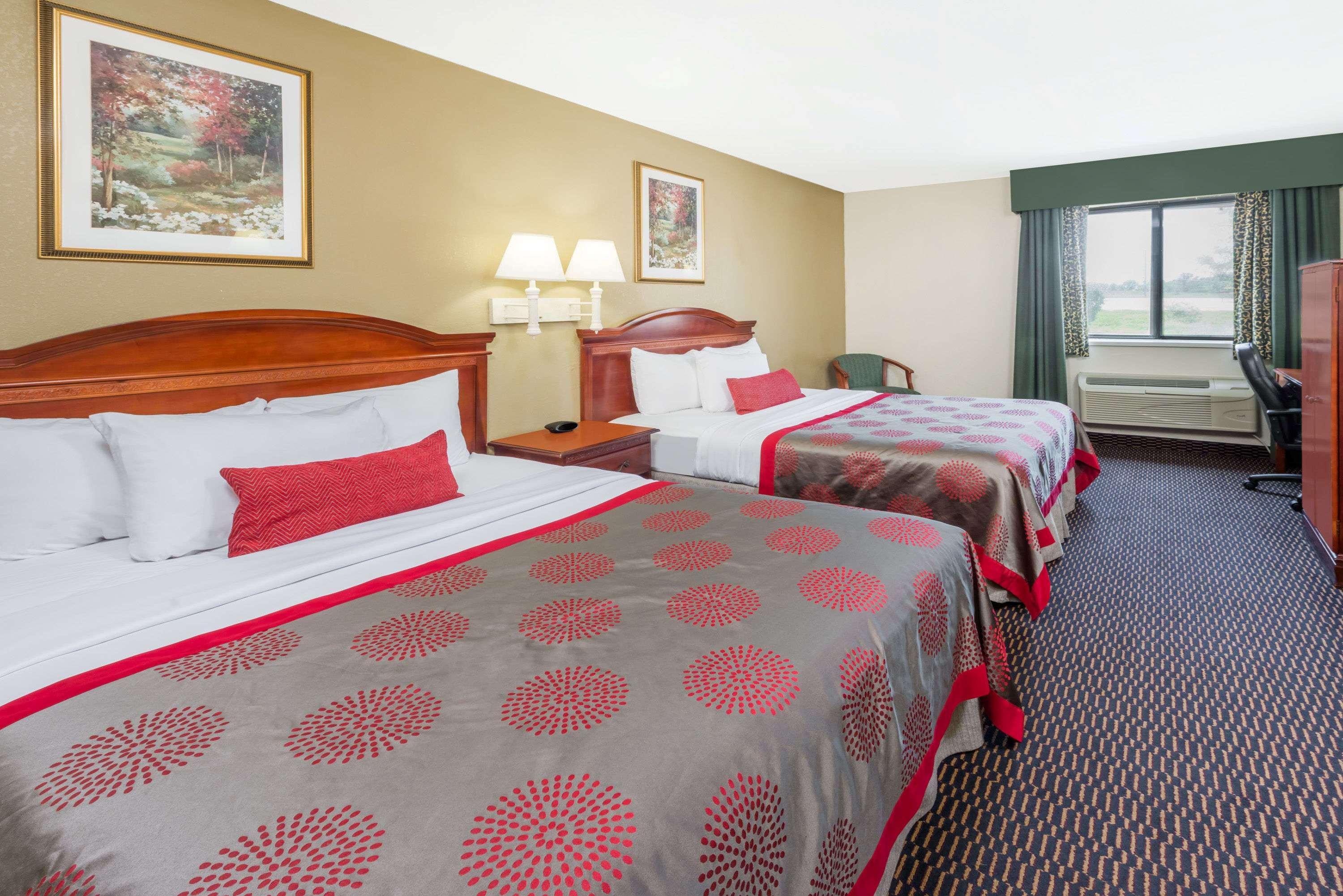Ramada By Wyndham Columbia Hotel Ngoại thất bức ảnh