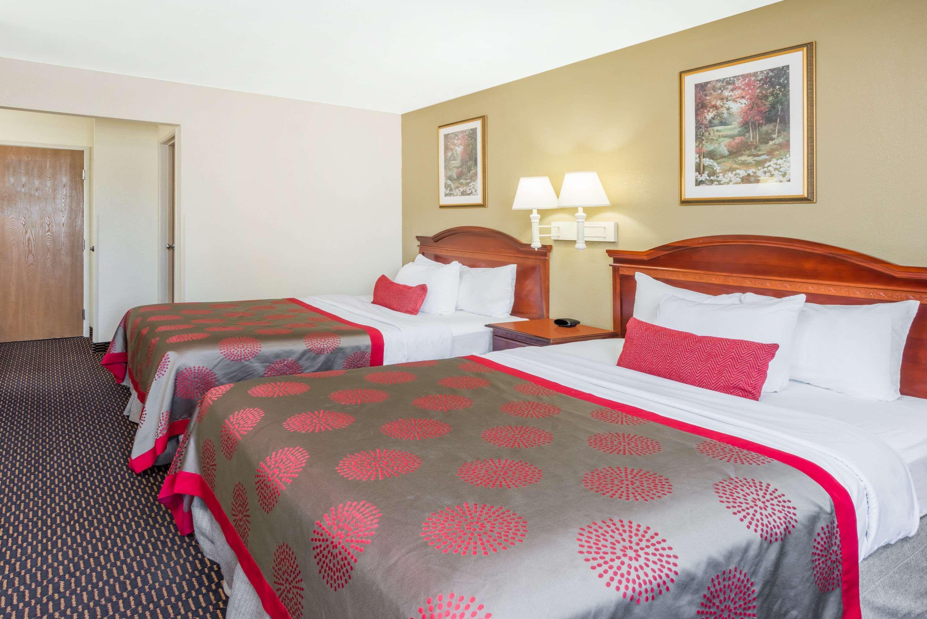 Ramada By Wyndham Columbia Hotel Ngoại thất bức ảnh