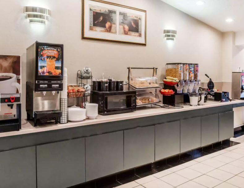 Ramada By Wyndham Columbia Hotel Ngoại thất bức ảnh